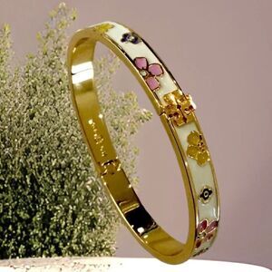 TORY BURCH MULTICOLORED FLOWERS LACQUERED BRACELET
